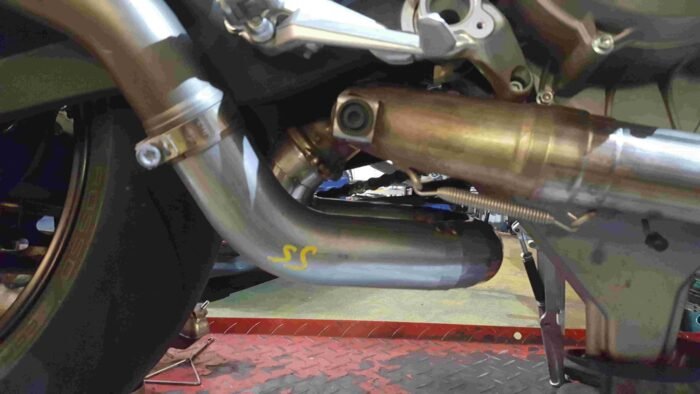 Ducati 959 Panigale de cat Carbon Can Co Motorbike Exhaust pipework Birmingham