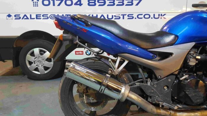 Kawasaki ZR750 Motorbike exhaust by Carbon Can Co North Shoebury